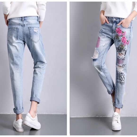 womens jeans with flower embroidery - Picture 4 of 8